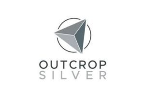 Outcrop Silver 200x300px